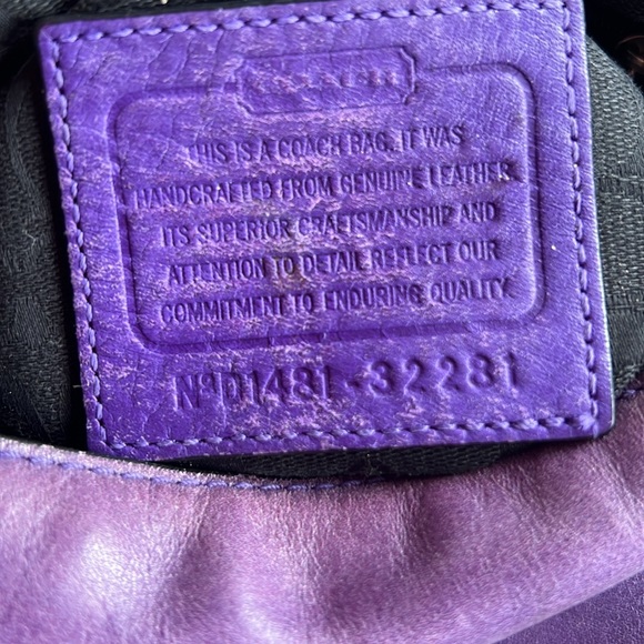 Coach bucket hobo - Picture 2 of 3